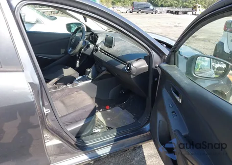 2016 Scion Ia из США, поврежденный, VIN 3MYDLBZV1GY119647